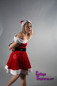 kinkynextdoor.com - Olivia Kasady: Christmas Present thumbnail